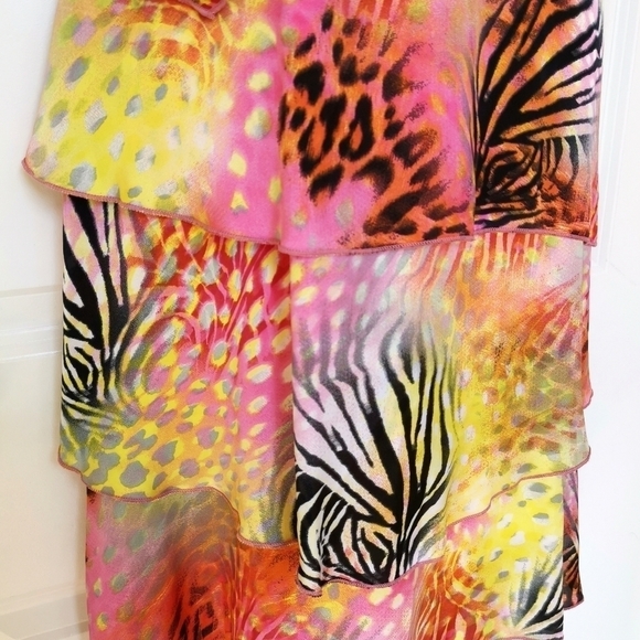 NWT Party tiered Silky dress in pink, yellow leopard print - Picture 7 of 10